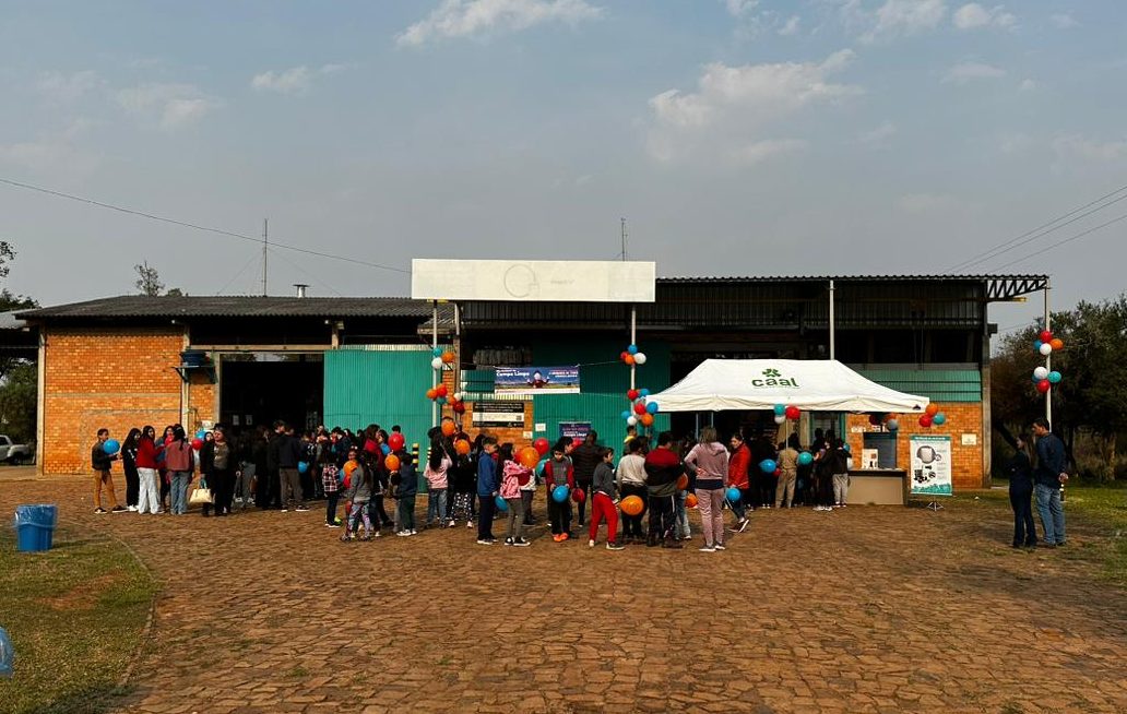 Comitê de Gestão Ambiental da CAAL Promove Ação Educativa no Dia Nacional do Campo Limpo em Alegrete